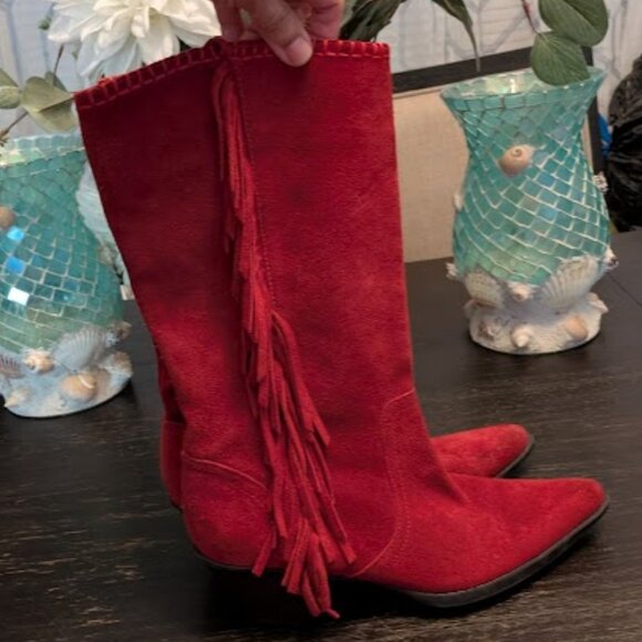 REBA Red Saude Boots w/ Tassels - Picture 1 of 7